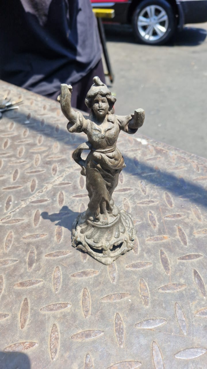 Comprando Antigüedades
